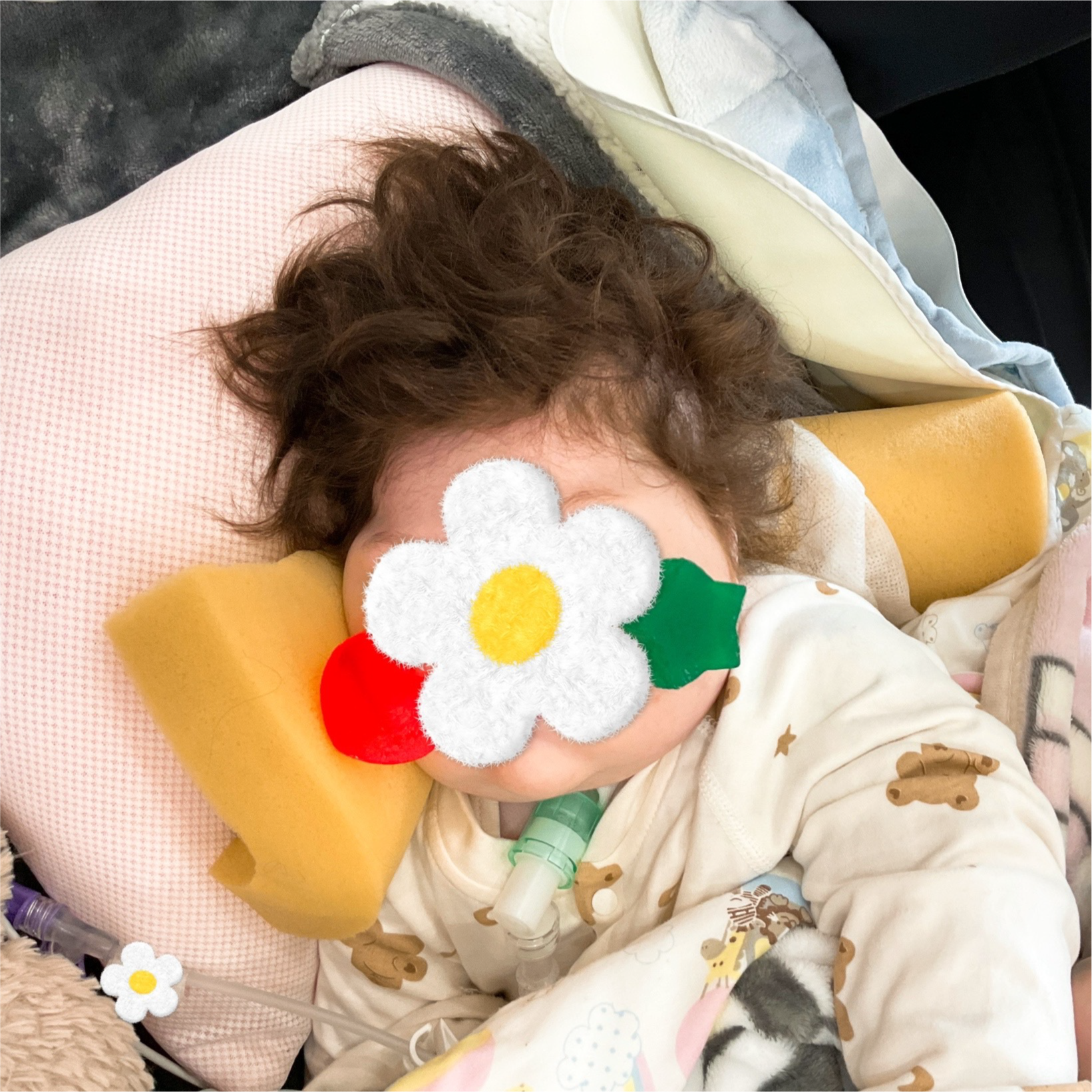 関西、兵庫県、神戸市北区にある重症心身障がい・医療的ケアに対応した児童発達支援施設「こどもデイ　はれいろ」では寒天遊びをしました。