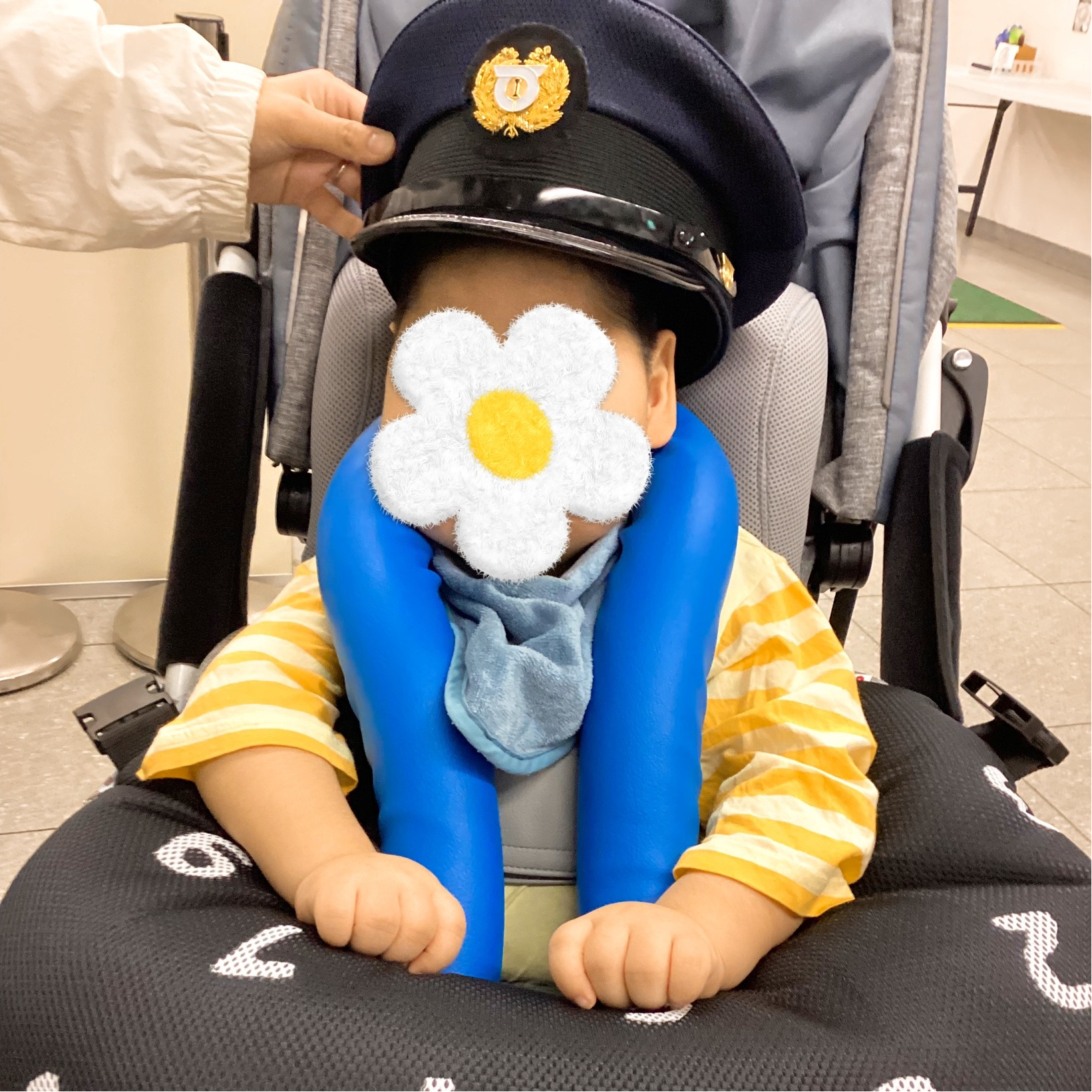 関西、兵庫県、神戸市北区にある重症心身障がい・医療的ケアに対応した児童発達支援施設「こどもデイ　はれいろ」です。谷上駅までお散歩に行きました。