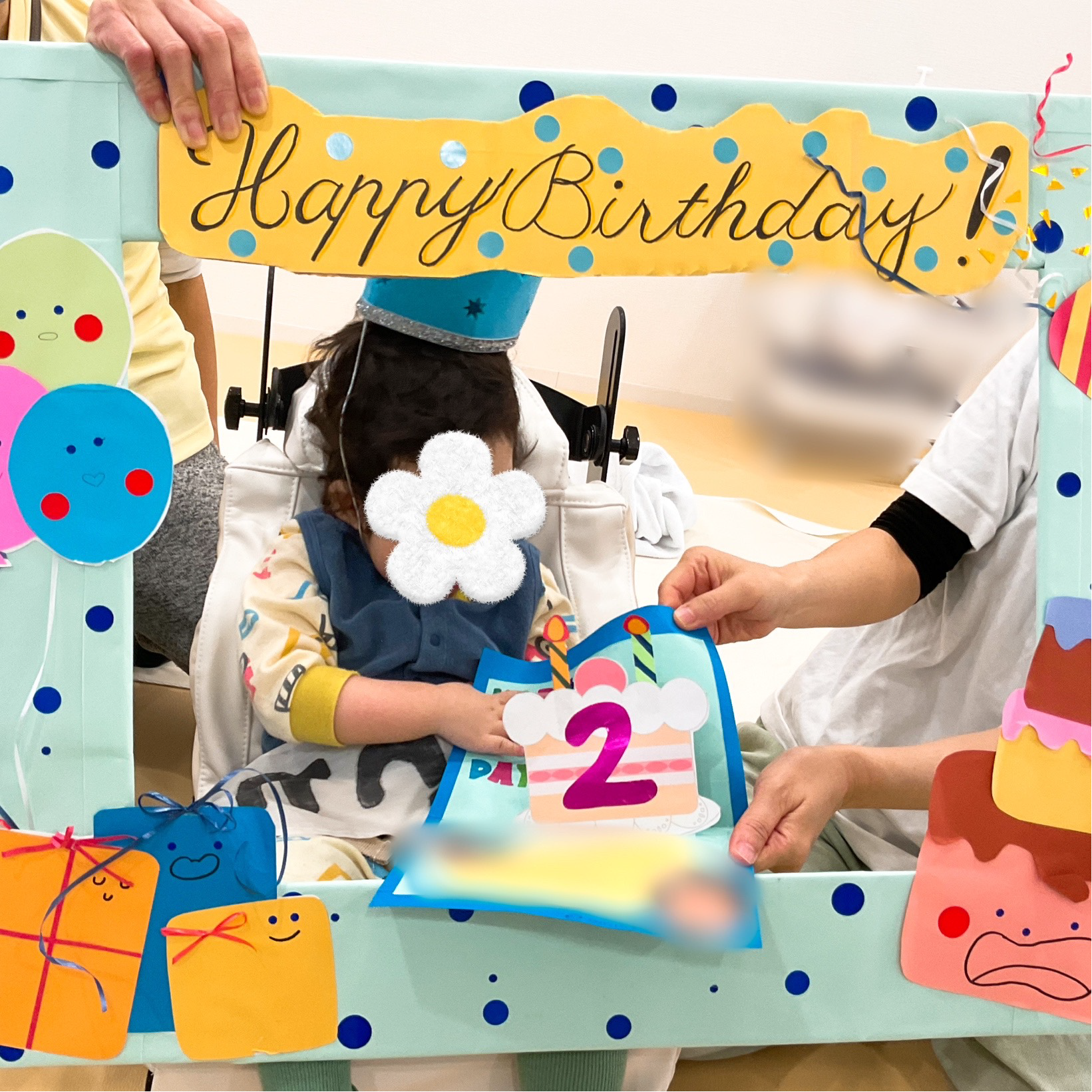 関西、兵庫県、神戸市北区にある重症心身障がい・医療的ケアに対応した児童発達支援施設「こどもデイ　はれいろ」です。12月生まれのお友達のお誕生日会でした。