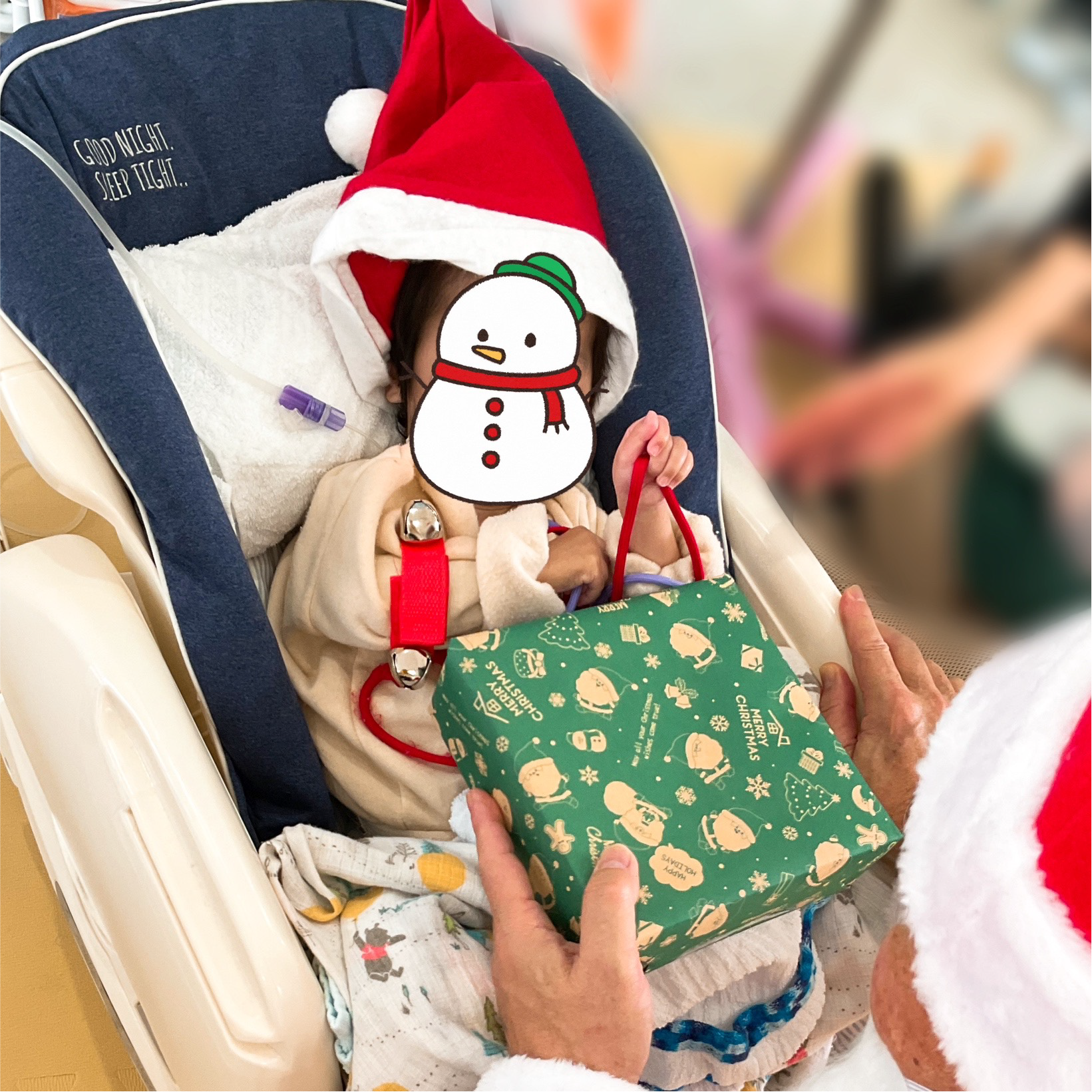 関西、兵庫県、神戸市北区にある重症心身障がい・医療的ケアに対応した児童発達支援施設「こどもデイ　はれいろ」です。クリスマス会はサンタさんがやってきました！