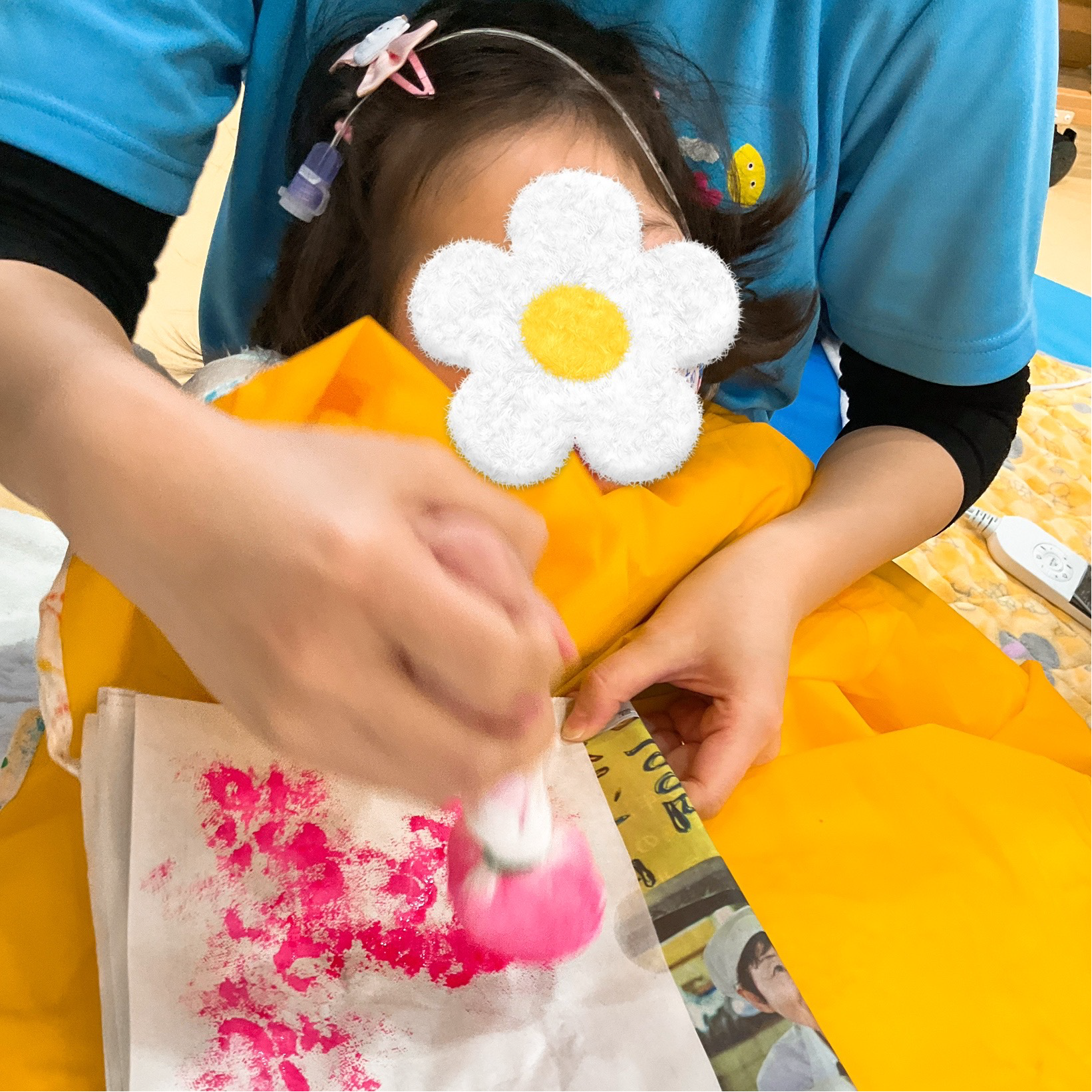 関西、兵庫県、神戸市北区にある重症心身障がい・医療的ケアに対応した児童発達支援、居宅訪問型児童発達支援「こどもデイ　はれいろ」です。書き初めをしました！