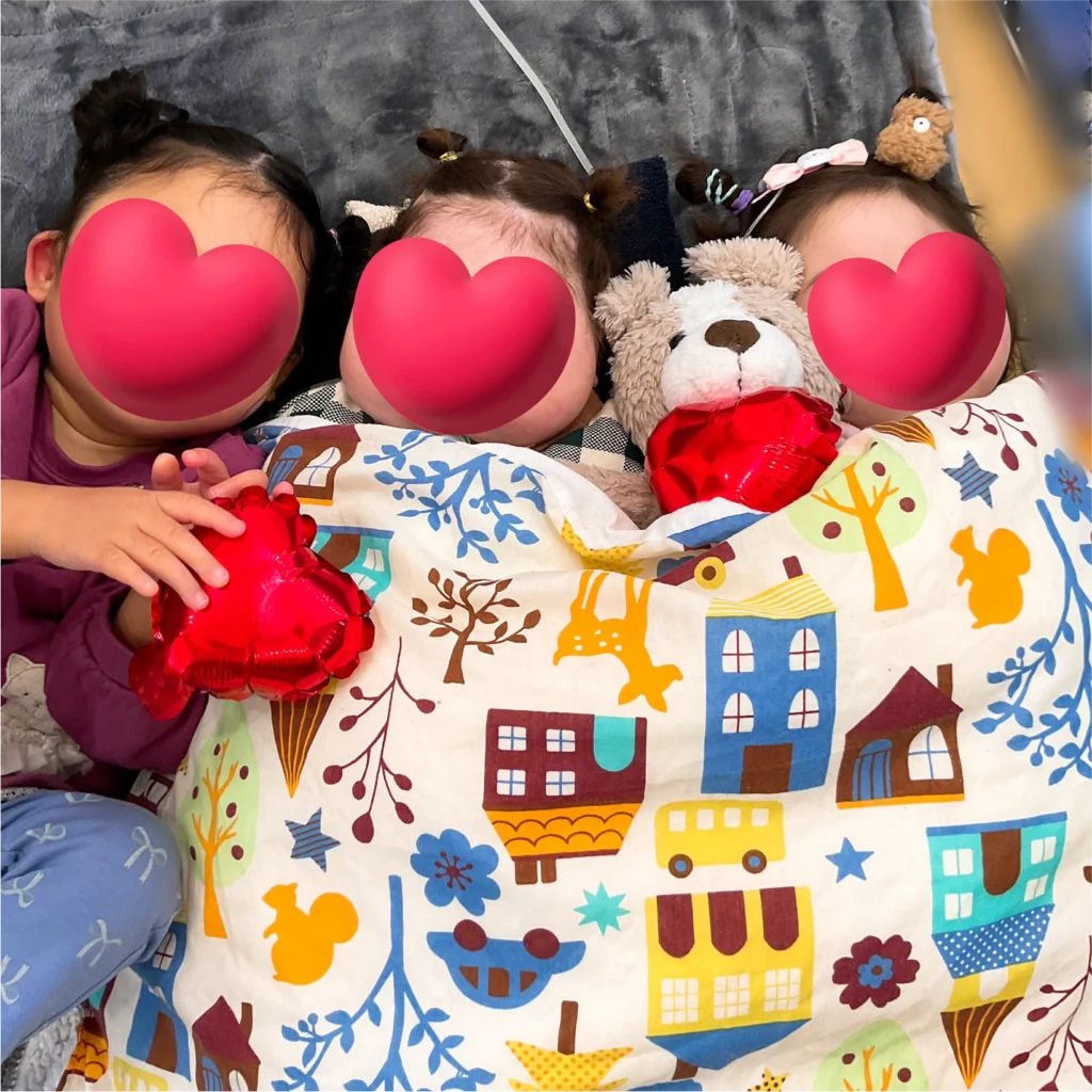 兵庫県神戸市北区の重症心身障がい・医療的ケアに対応した児童発達支援、居宅訪問型児童発達支援「こどもデイ はれいろ」です。バレンタインイベントを行いました!