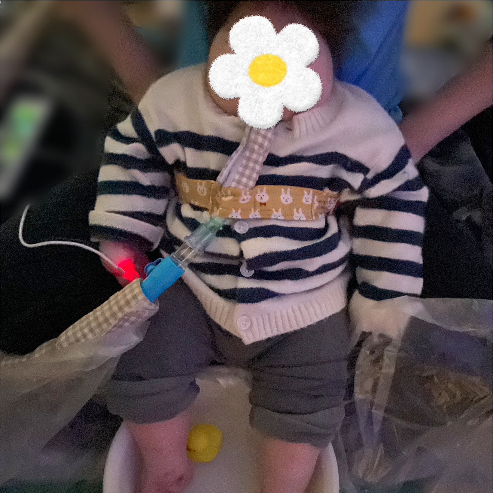 関西、兵庫県、神戸市北区にある重症心身障がい・医療的ケアに対応した児童発達支援、居宅訪問型児童発達支援「こどもデイ　はれいろ」です。足湯を楽しみました！