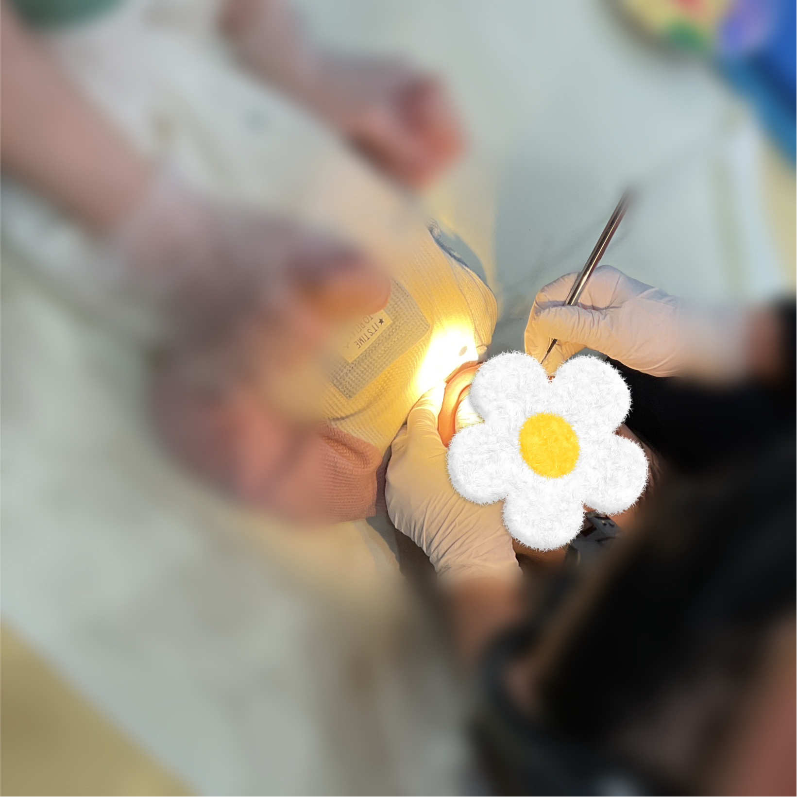 関西、兵庫県、神戸市北区にある重症心身障がい・医療的ケアに対応した児童発達支援施設、居宅訪問型児童発達支援「こどもデイ　はれいろ」です。今日から歯科検診が始まりました！