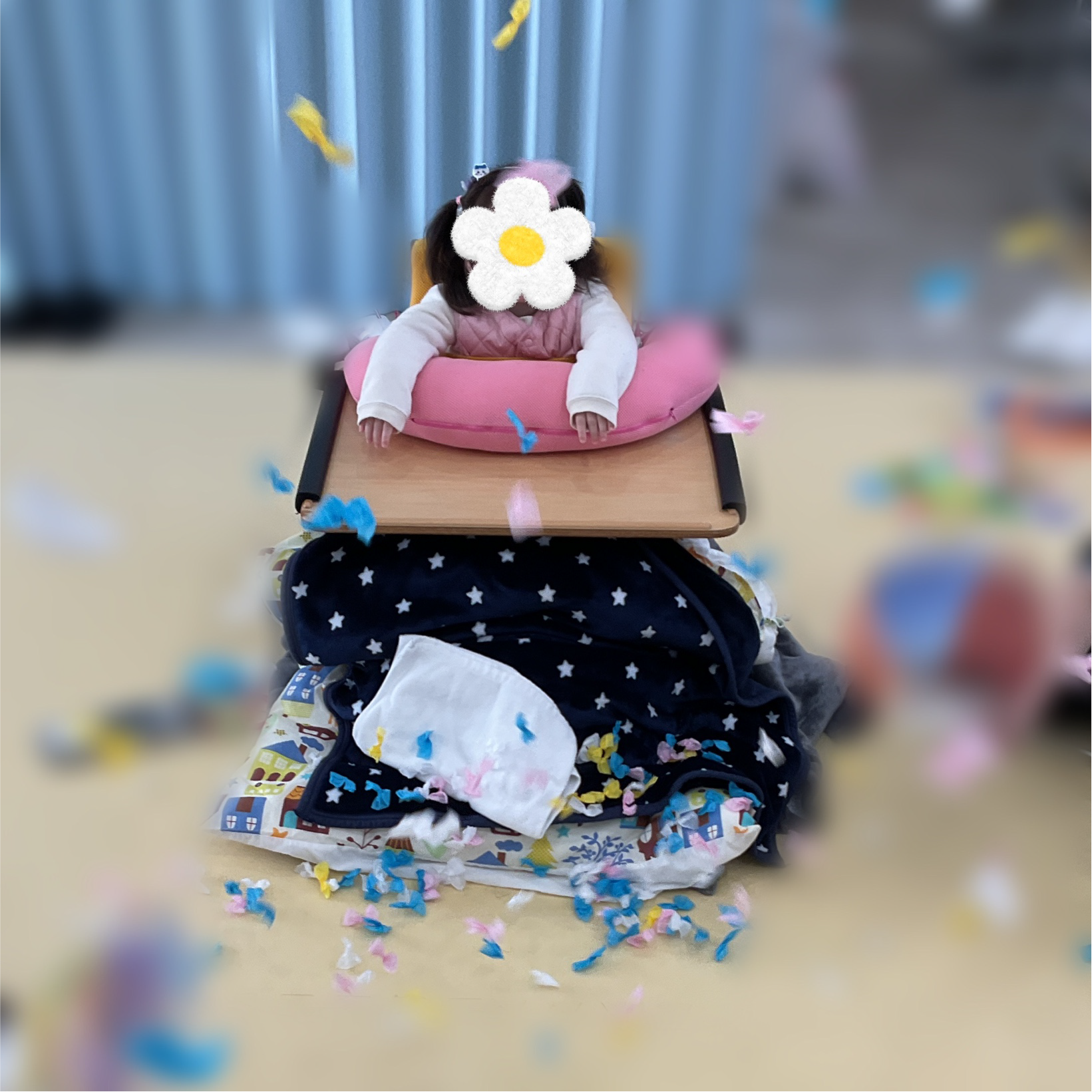 関西、兵庫県、神戸市北区にある重症心身障がい・医療的ケアに対応した児童発達支援施設、居宅訪問型児童発達支援「こどもデイ　はれいろ」です。今日は蝶々キャッチを楽しみました！